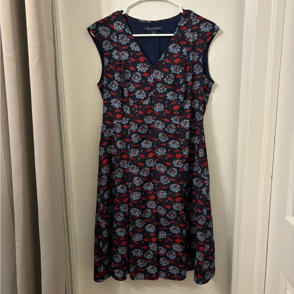 Brooks Brothers Navy Dress with Red and Blue Floral Pattern sz 4